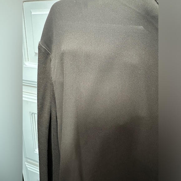 DR2 long sleeve blouse. Brown. XS (fits like a Small) - Picture 4 of 7